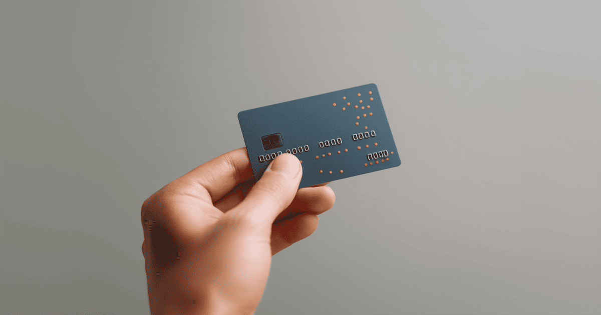 Sense Bank запустив інклюзивну банківську картку RED 2.0